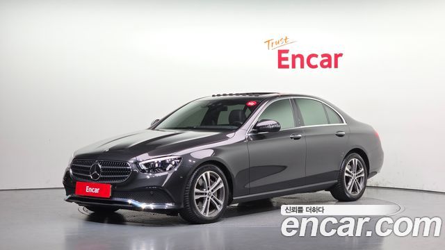 Mercedes-Benz E-Class W213 E350 4MATIC Avantgarde - фото 0