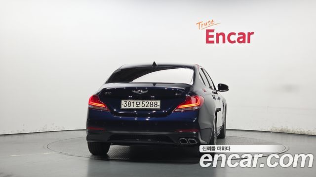 Genesis G70 2.2D Supreme - фото 3