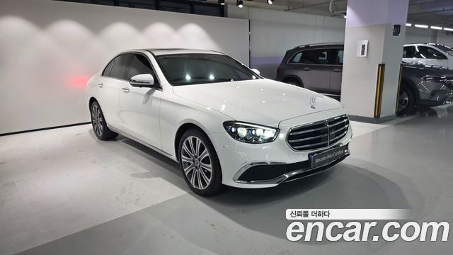 Mercedes-Benz E-Class W213 E350 4MATIC Exclusive - фото 1