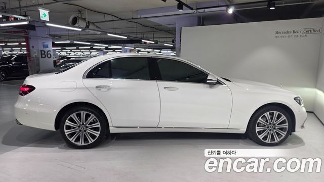 Mercedes-Benz E-Class W213 E350 4MATIC Exclusive - фото 3