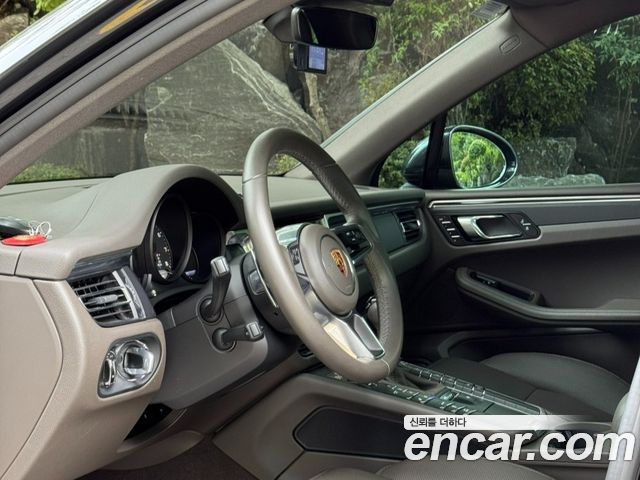 Porsche Macan 2.0 95B - фото 3