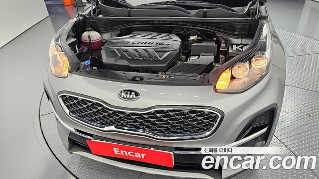 Kia Sportage The Bold Diesel 2.0 2WD Trendy - фото 4