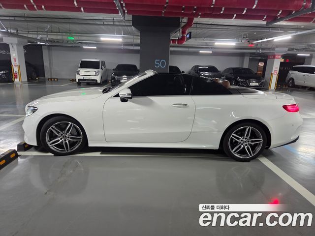 Mercedes-Benz E-Class W213 E220d Cabriolet - фото 2