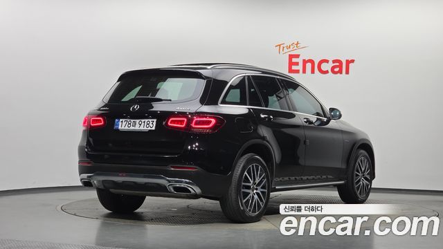 Mercedes-Benz GLC-Class X253 GLC300e 4MATIC - фото 1