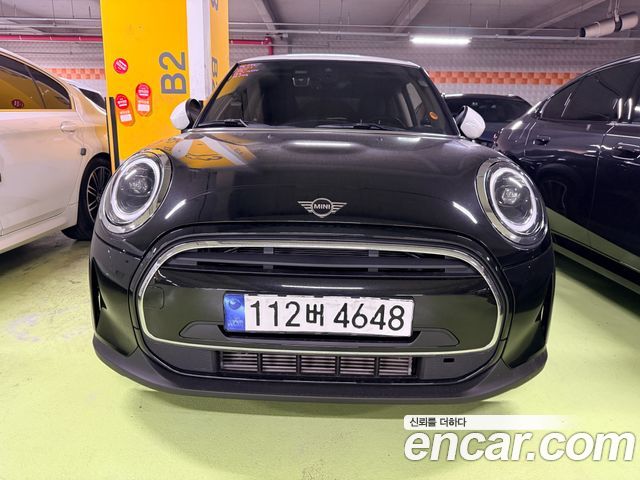 Mini Cooper Classic Plus 3rd - фото 0