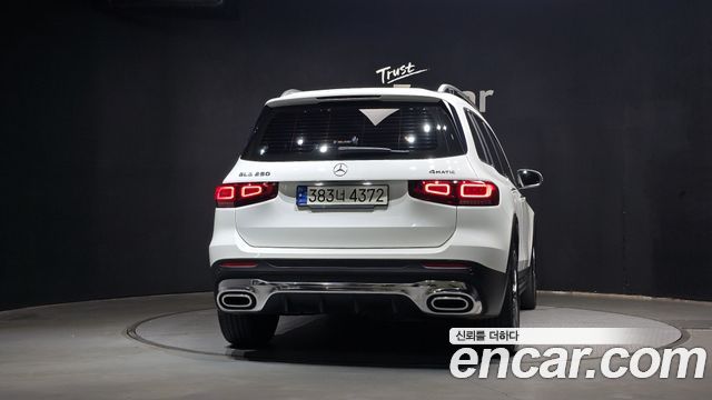 Mercedes-Benz GLB-Class X247 GLB250 4MATIC - фото 3