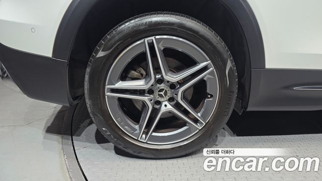 Mercedes-Benz GLB-Class X247 GLB250 4MATIC - фото 4