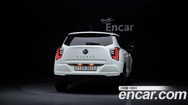 SsangYong Tivoli Gasoline 1.5 2WD V3 - фото 3