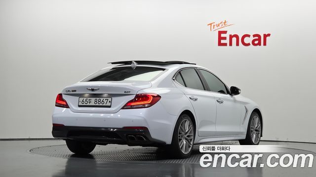 Genesis G70 2.0T Elite - фото 0