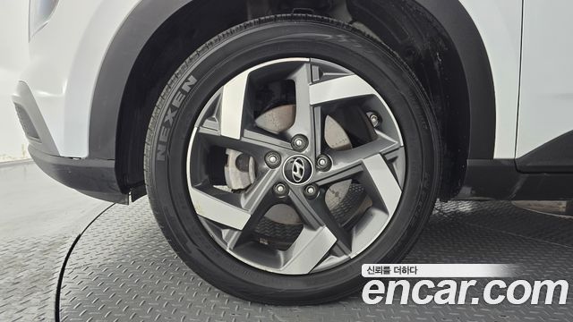 Hyundai Venue 1.6 Flux - фото 4