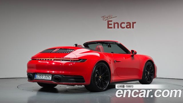 Porsche 911 Carrera 4 Cabriolet - фото 0