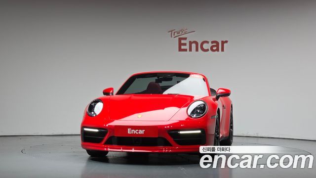 Porsche 911 Carrera 4 Cabriolet - фото 1