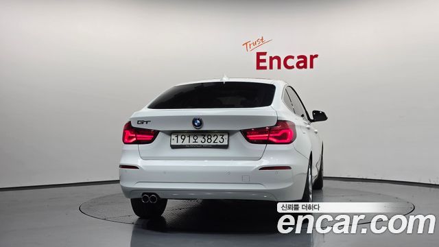 BMW Gran Turismo F34 GT 320d - фото 3