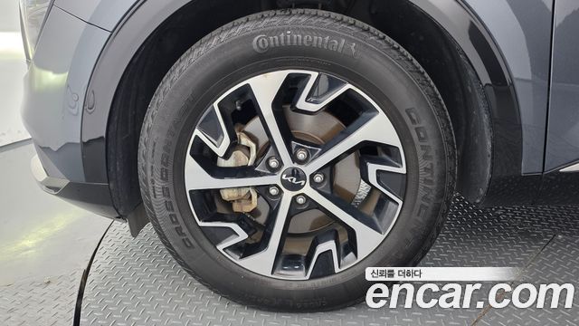 Kia Sportage 5-го поколения, гибрид Signature 2WD - фото 4