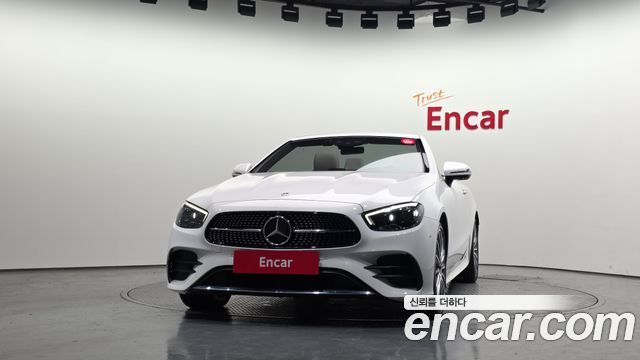 Mercedes-Benz E-Class W213 E450 4MATIC Cabriolet - фото 2