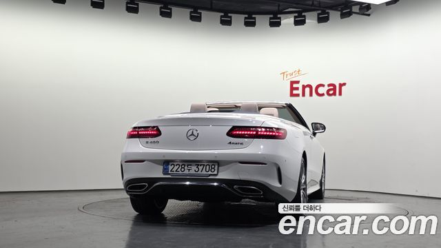 Mercedes-Benz E-Class W213 E450 4MATIC Cabriolet - фото 3