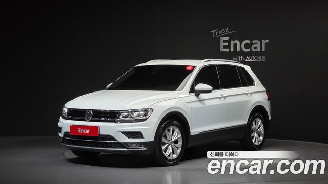 Volkswagen Tiguan 2-го поколения 2.0 TDI Premium - фото 0