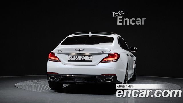 Genesis G70 2.0T AWD Sport Package - фото 2
