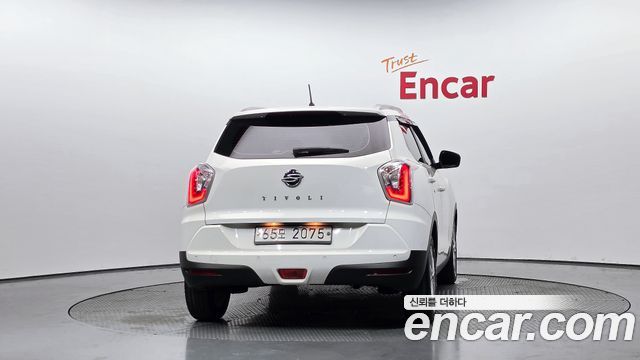 SsangYong Tivoli Armour VX 2WD - фото 3