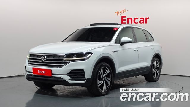 Volkswagen Touareg 3-го поколения 3.0 TDI Premium - фото 0