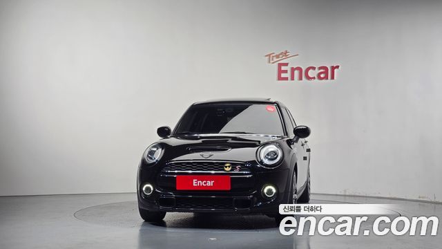 Mini Cooper S 5Door HIGH 3rd - фото 2