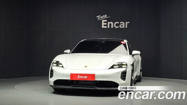 Porsche Taycan GTS - фото 2