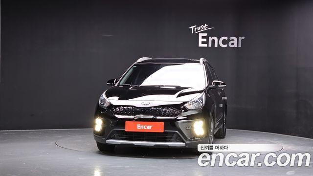 Kia Niro New 1.6 HEV Noblesse - фото 1