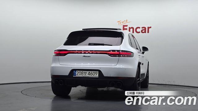 Porsche Macan 2.0 95B - фото 3