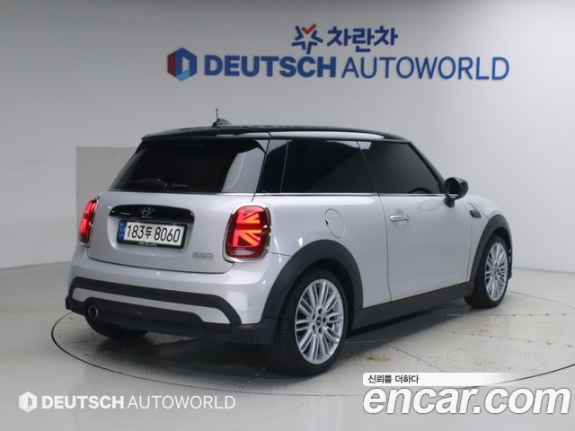 Mini Cooper Classic Plus 3rd - фото 1