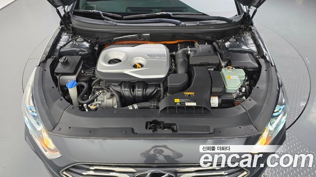 Hyundai Sonata гибрид 2.0 Plug-in HEV Premium - фото 4