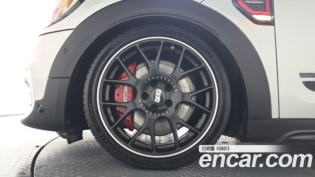 Mini Countryman S JCW 2nd - фото 3