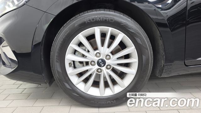 Kia K7 Premier 3.0 LPI Trendy(Rented Car) - фото 4