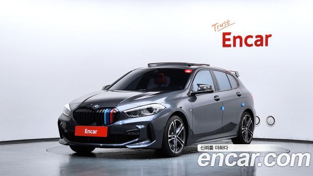 BMW 1 Series F40 120i M Sports - фото 0