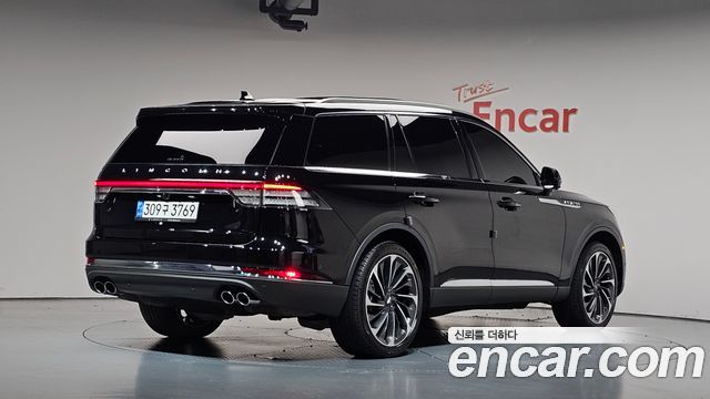 Lincoln Aviator 2-го поколения 3.0 Reserve AWD - фото 0