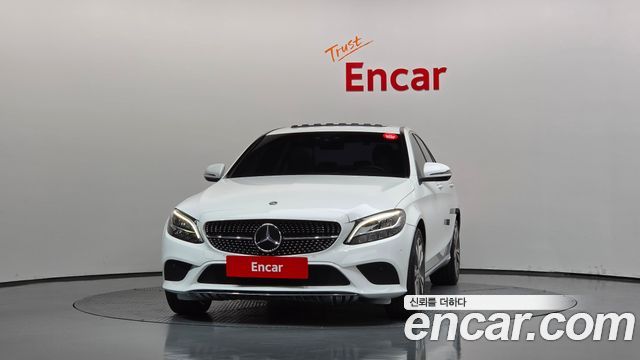 Mercedes-Benz C-Class W205 C220 d 4MATIC - фото 2