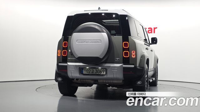 Land Rover Defender L663 110 D250 S - фото 3