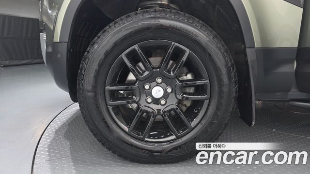 Land Rover Defender L663 110 D250 S - фото 4