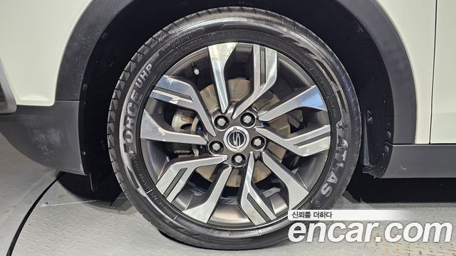 SsangYong Tivoli Air 1.6 IX 2WD - фото 4