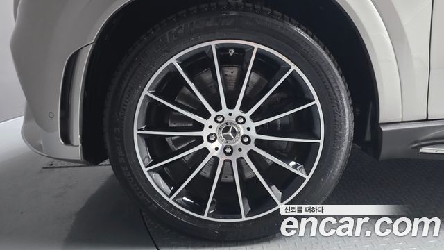 Mercedes-Benz GLE-Class W167 GLE450 4MATIC - фото 4