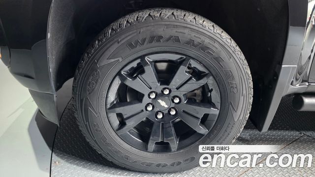 Chevrolet (GM Daewoo) Colorado Real New 3.6 Z71-X Midnight 4WD - фото 4