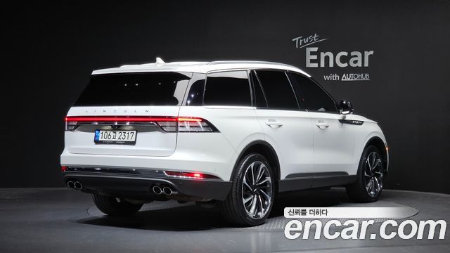 Lincoln Aviator 2-го поколения 3.0 Reserve AWD - фото 1