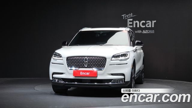 Lincoln Aviator 2-го поколения 3.0 Reserve AWD - фото 2