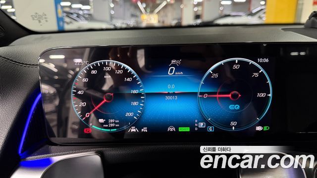 Mercedes-Benz EQB X243 EQB300 4MATIC - фото 4