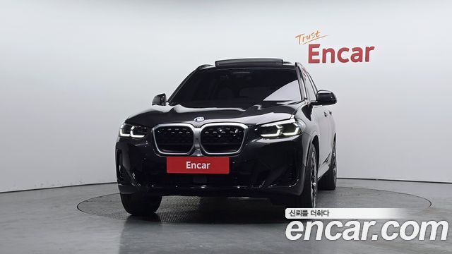 BMW iX3 M Sports - фото 2