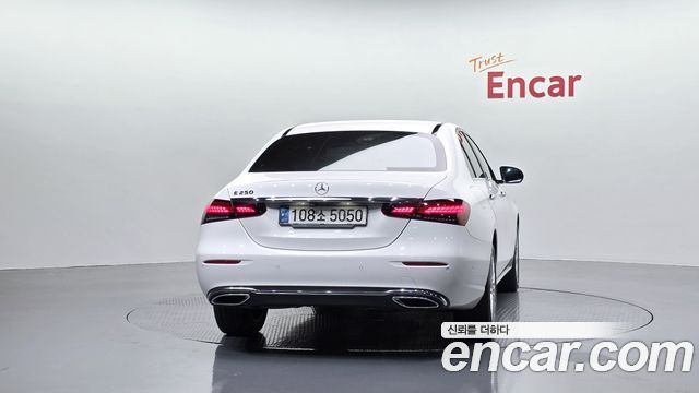 Mercedes-Benz E-Class W213 E250 Exclusive - фото 2