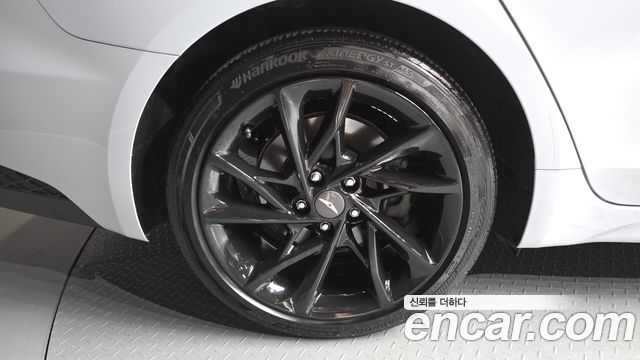 Genesis G70 New Gasoline 2.0T 2WD - фото 4
