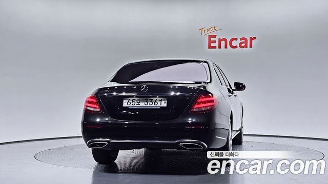 Mercedes-Benz E-Class W213 E300 Exclusive - фото 3