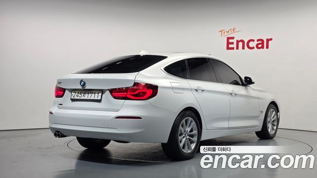 BMW Gran Turismo F34 GT 320d xDrive - фото 1