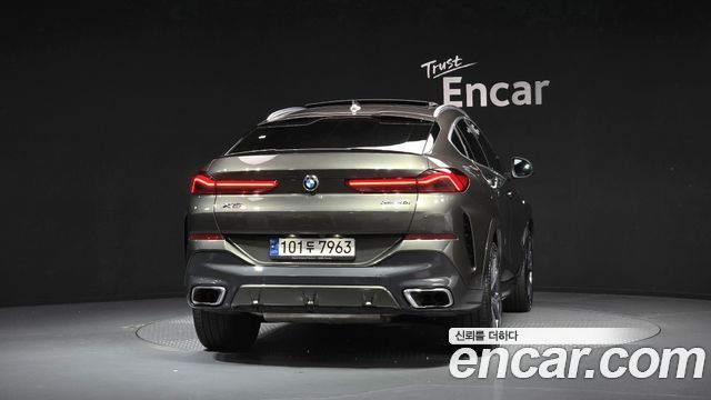 BMW X6 G06 xDrive40i M Sport - фото 3