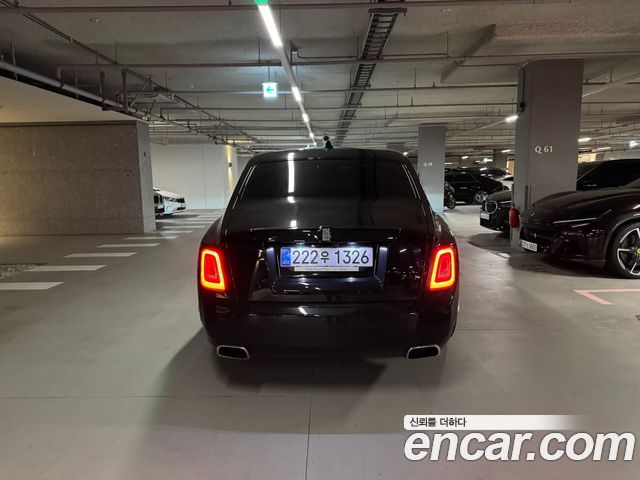 Rolls-Royce Phantom 6.7 V12 - фото 3